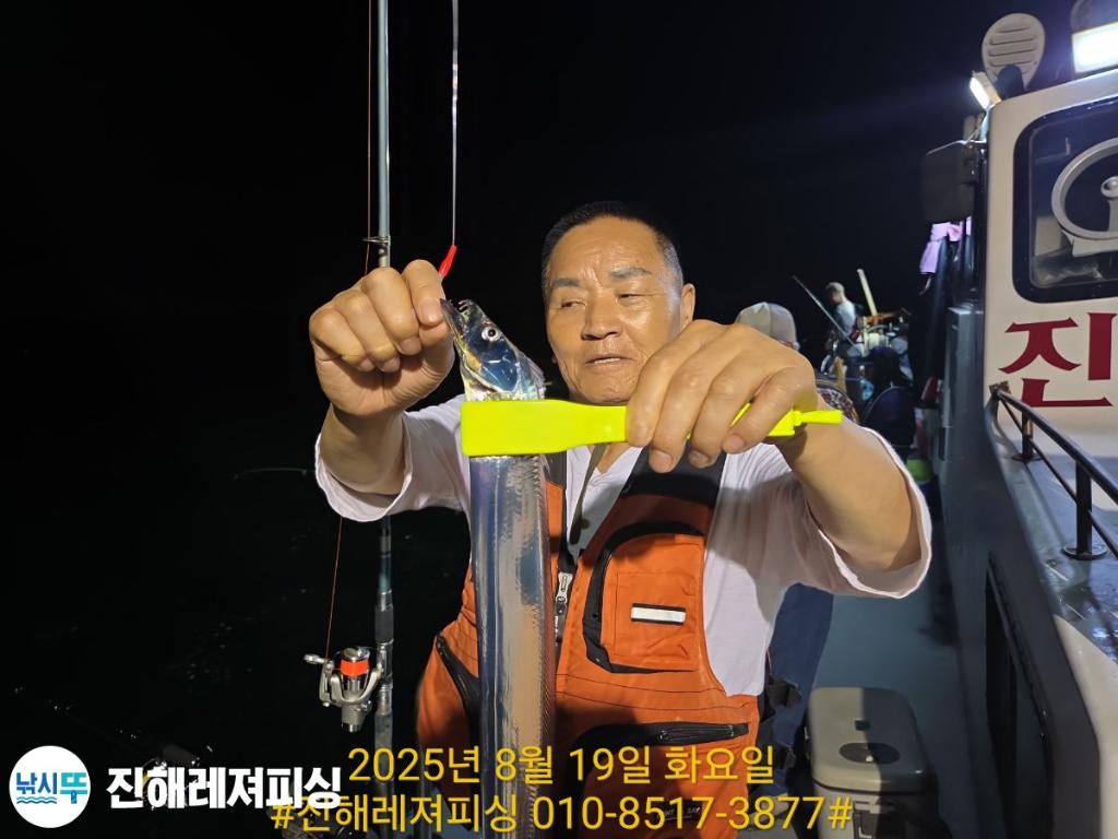 F2754403J0.jpg