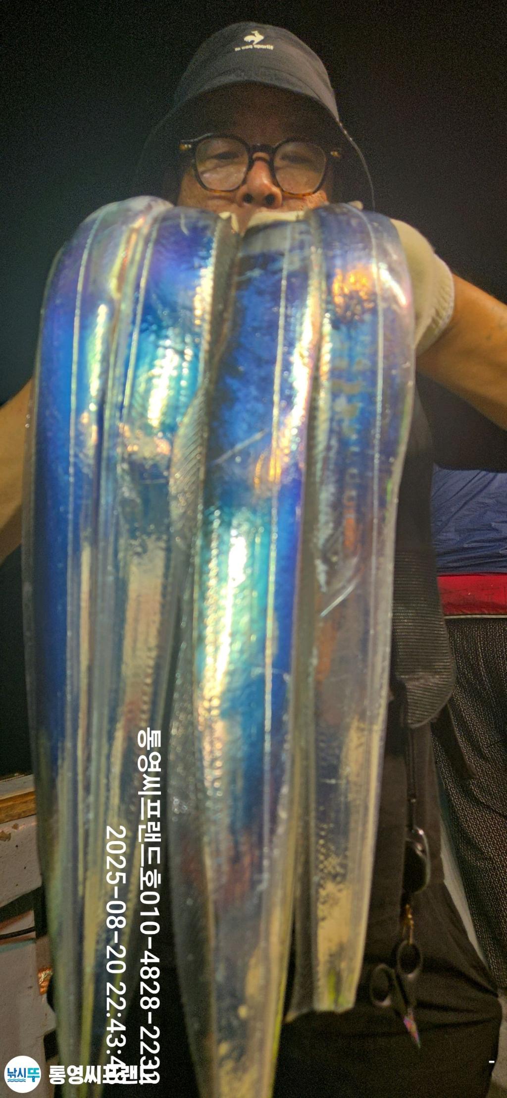 F2755975CS.jpg