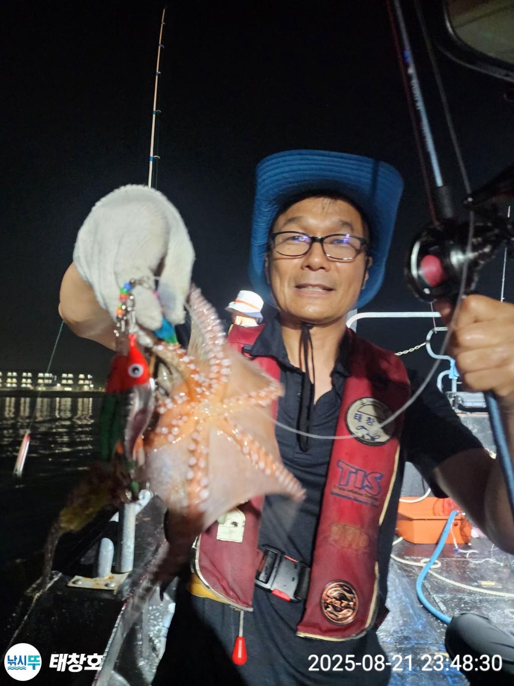 F275698766.jpg