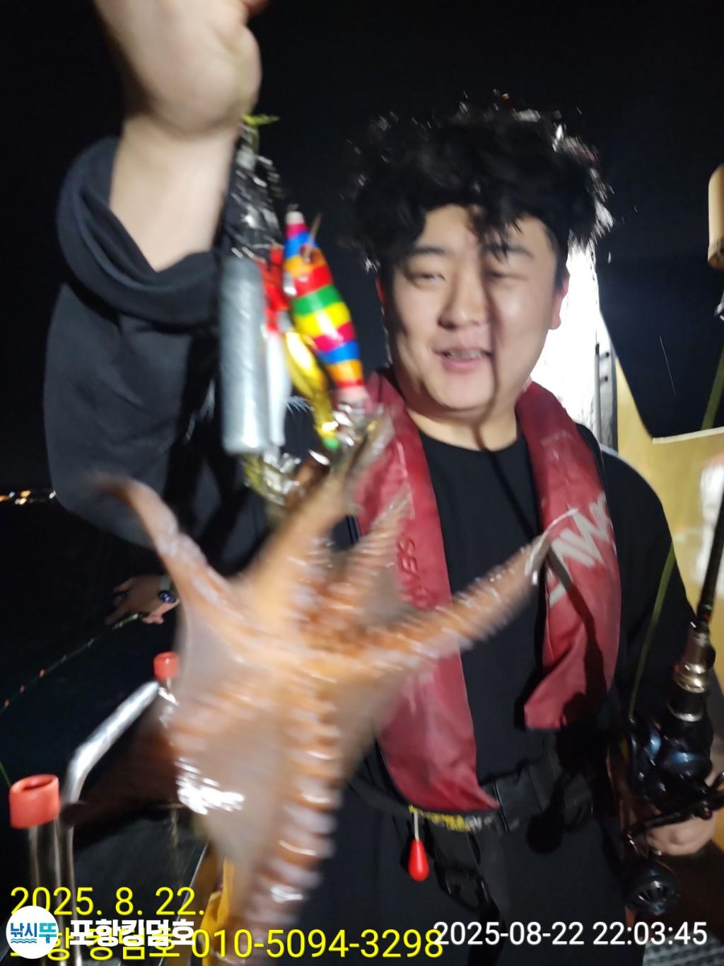 F2758510GF.jpg