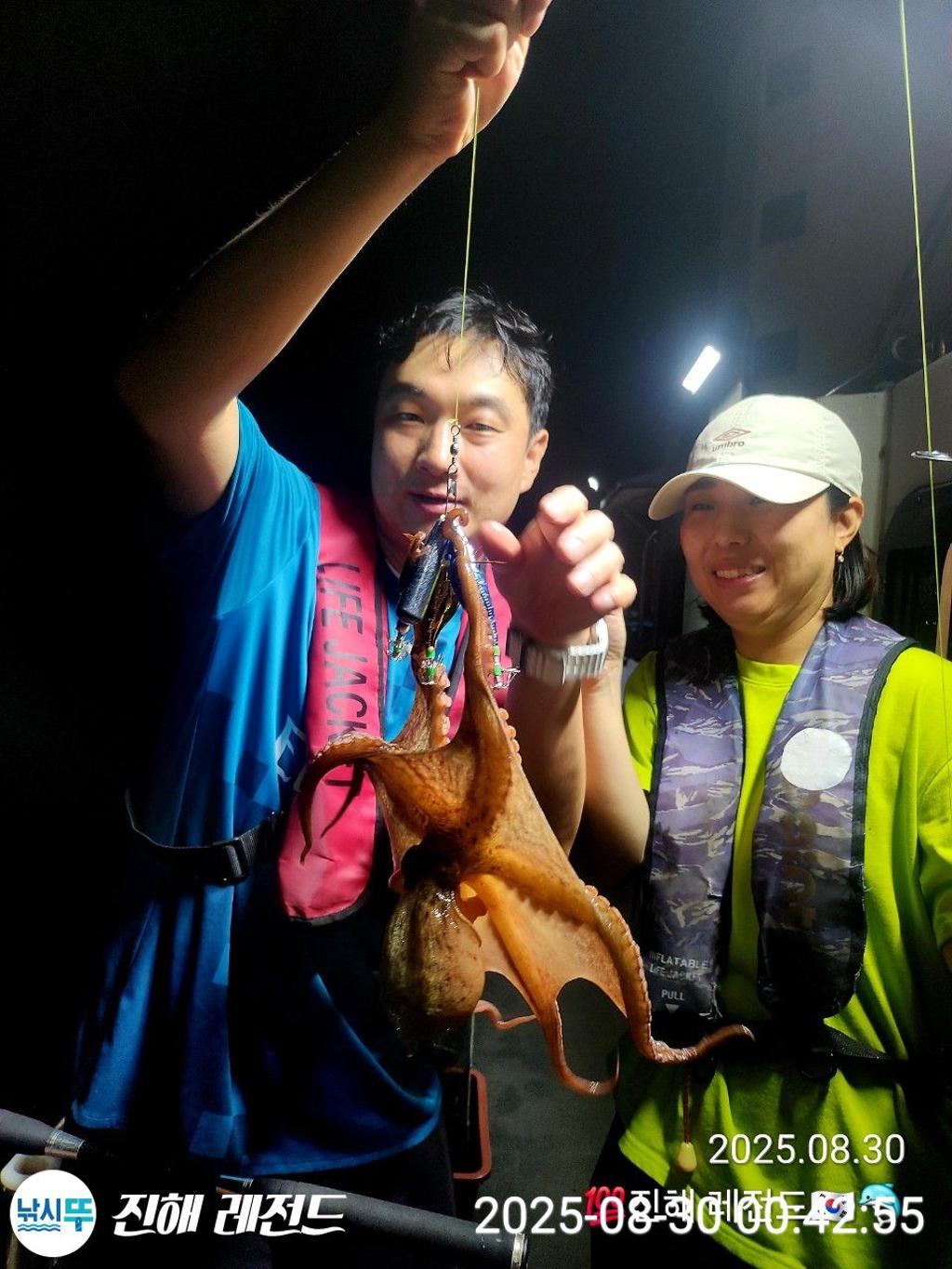 F2766346CN.jpg
