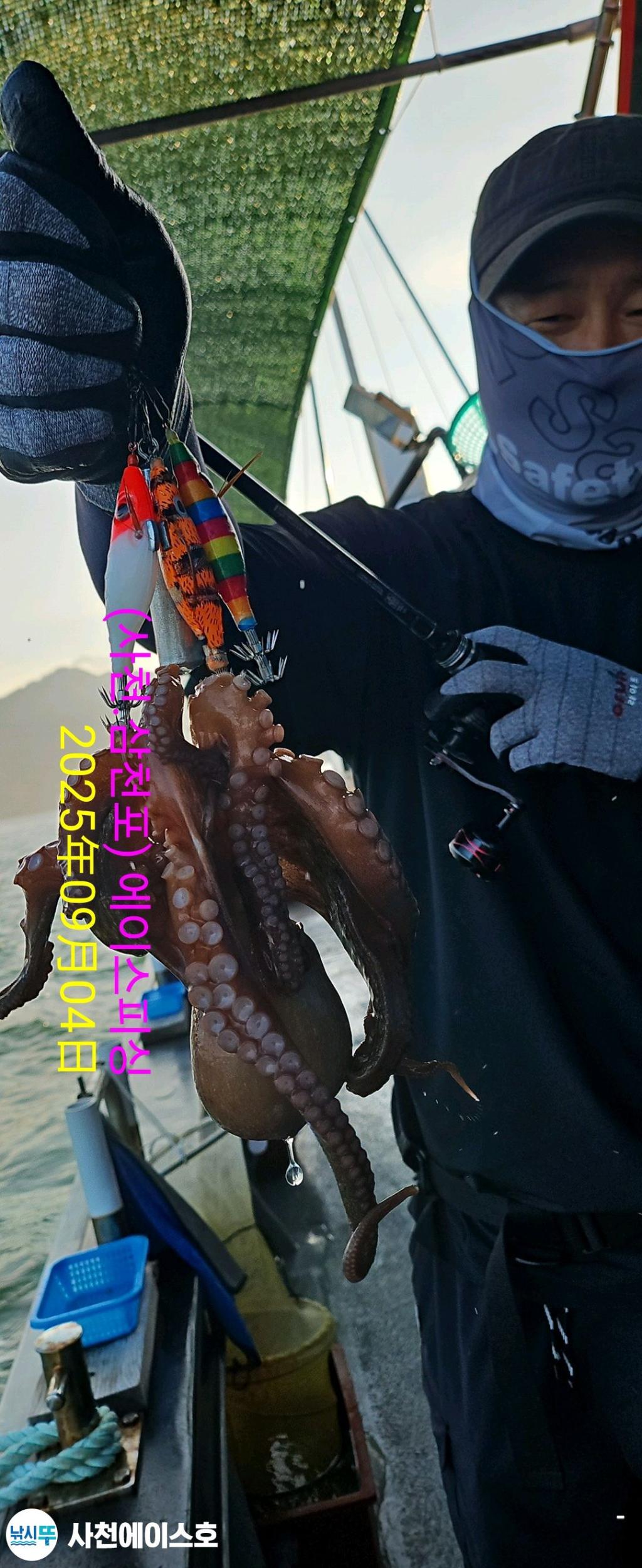 F2770894GC.jpg