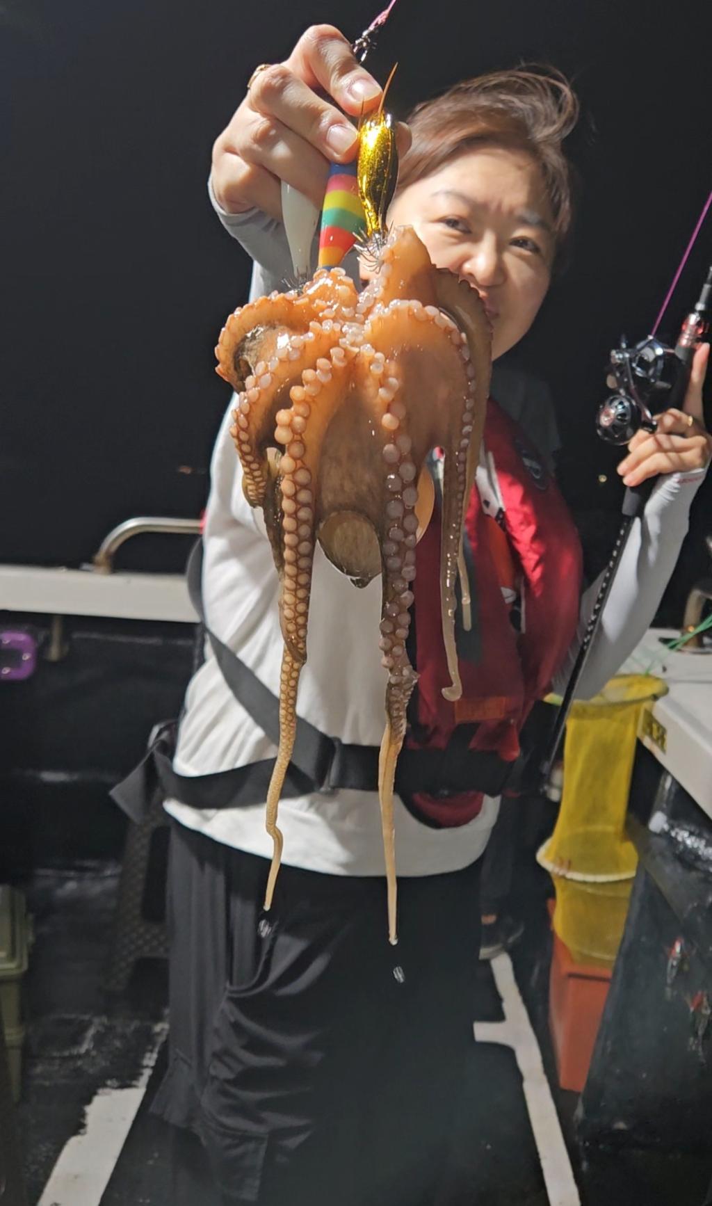 F2773313S1.jpg