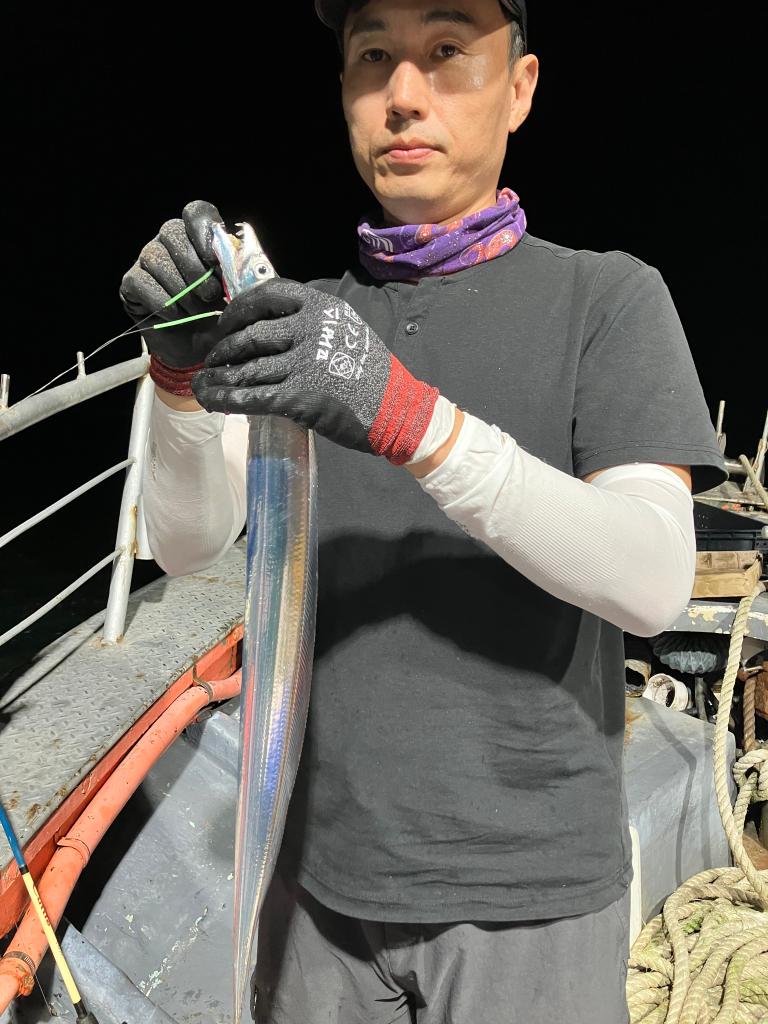 F2775151K6.jpg