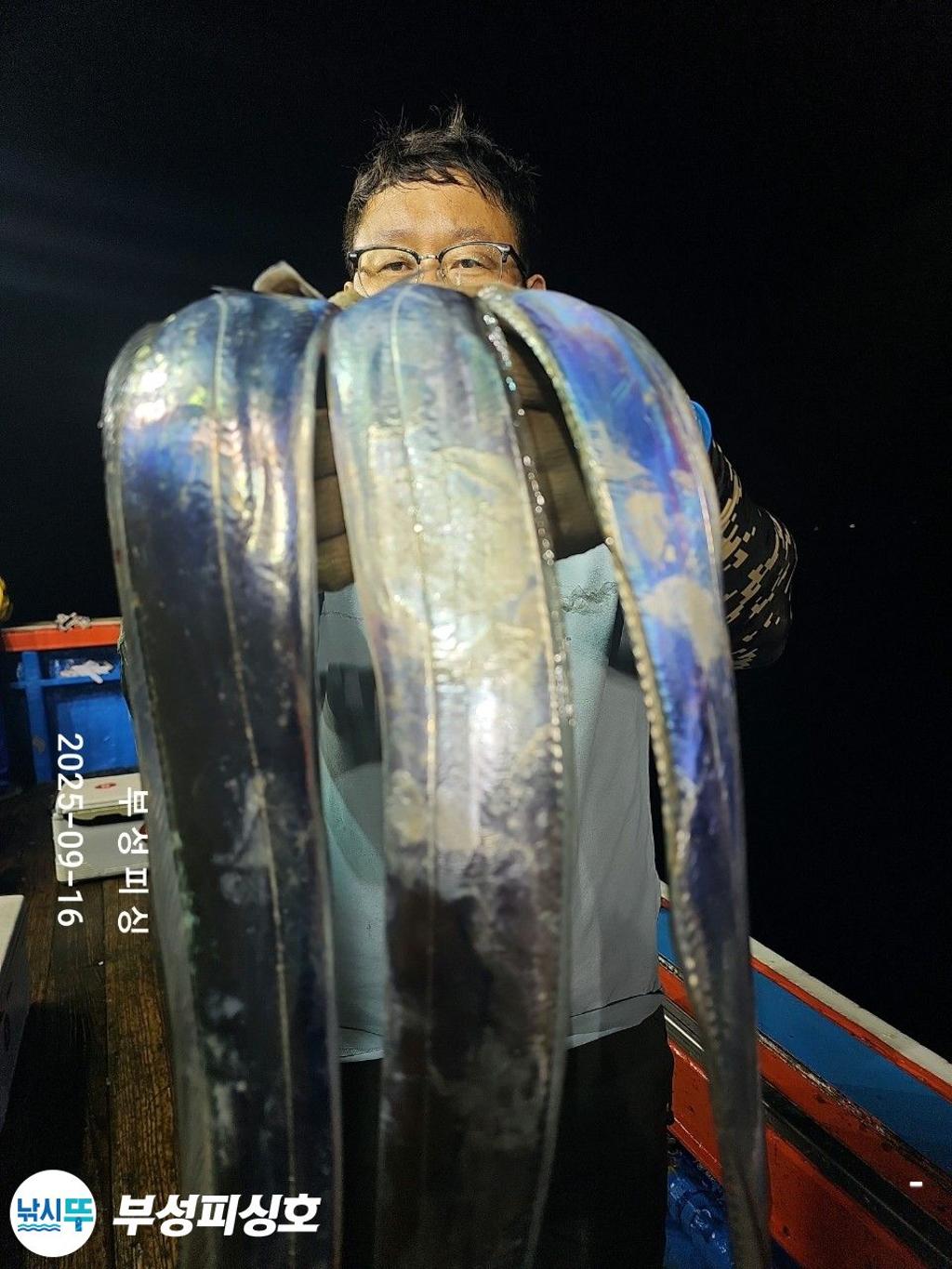 F27782320O.jpg