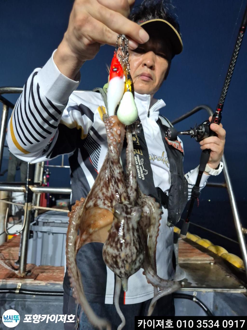F2778952FY.jpg