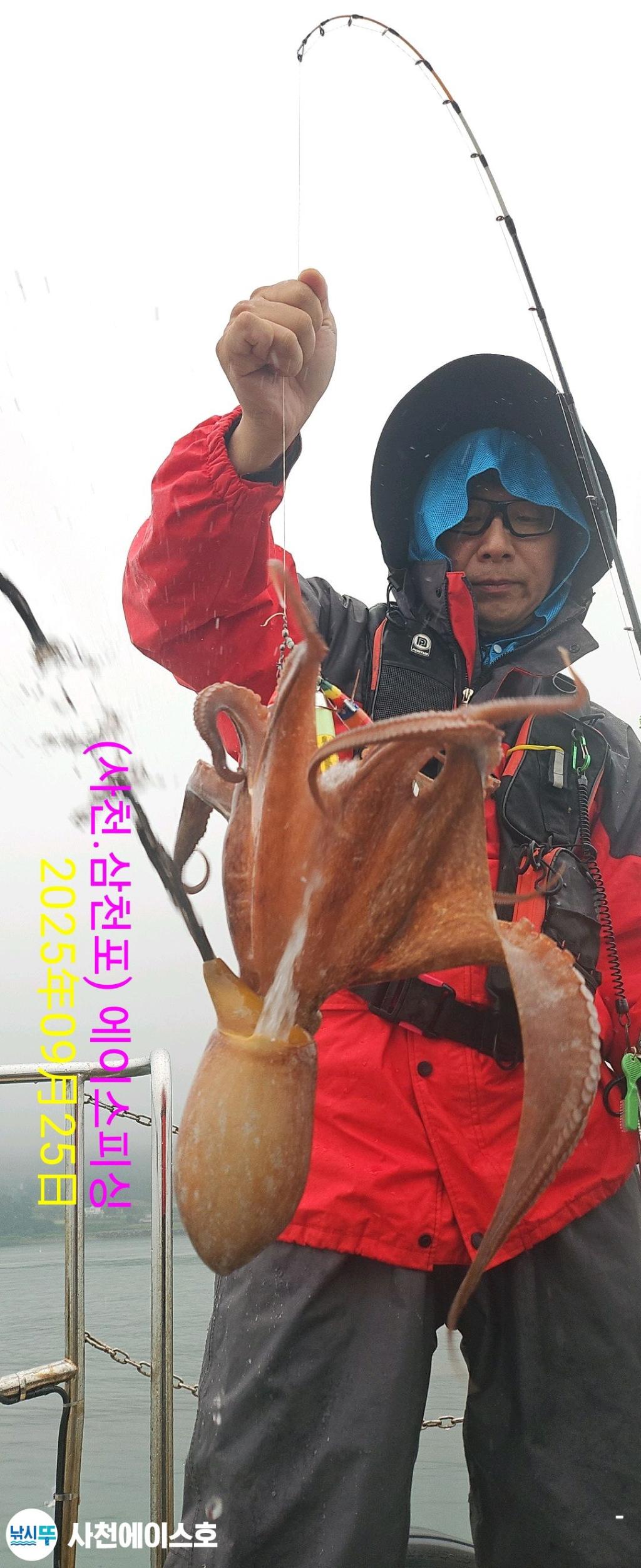 F278330677.jpg