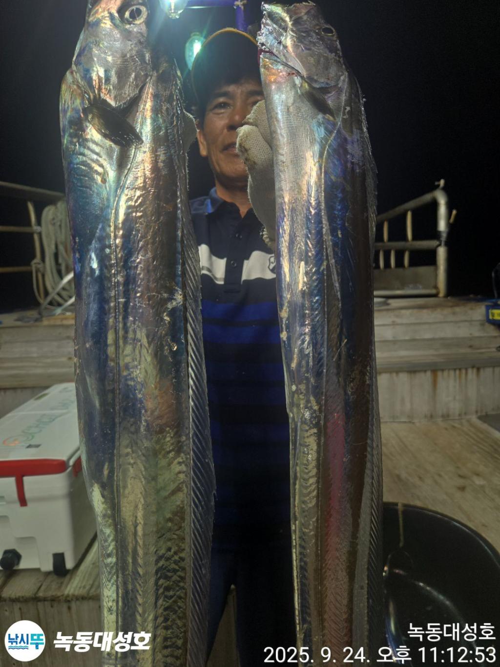 F2783430O8.jpg