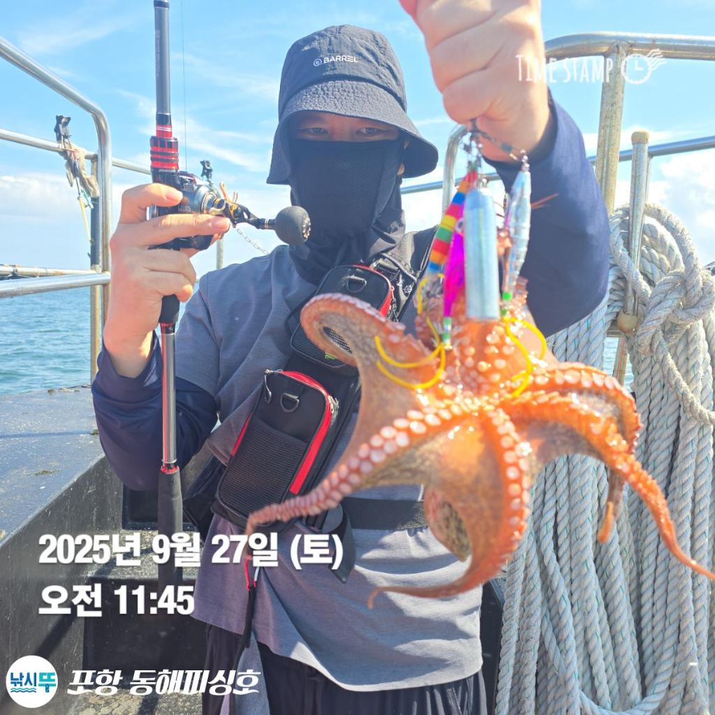 F2785330J9.jpg