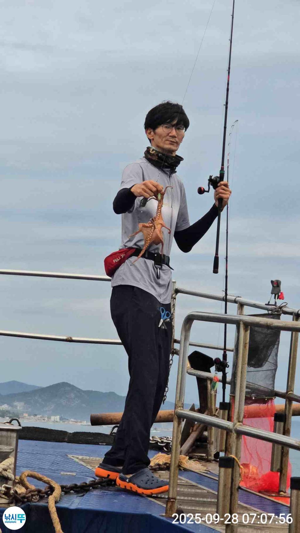 F2786803FP.jpg