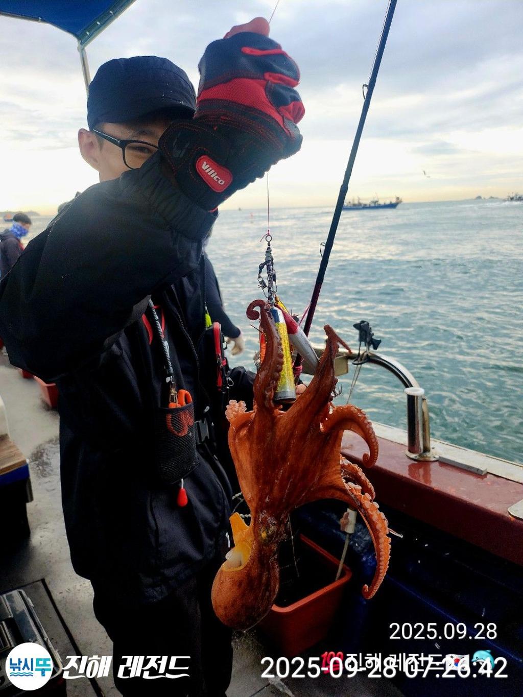 F2787714QX.jpg