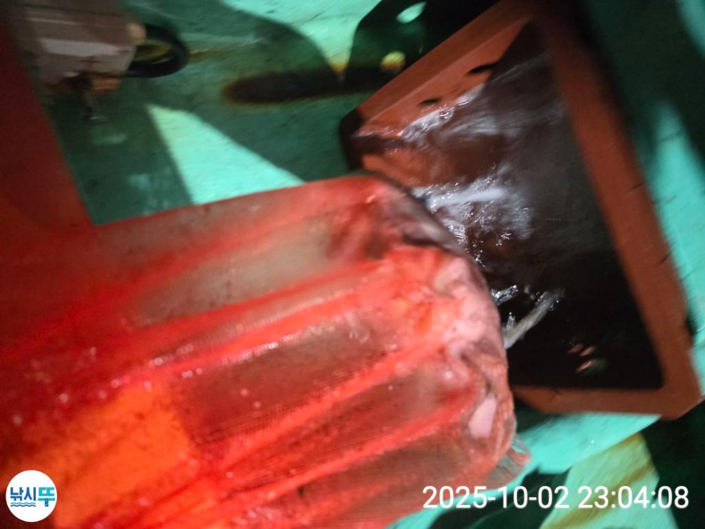 F279157964.jpg