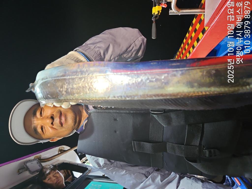 F2794267JN.jpg