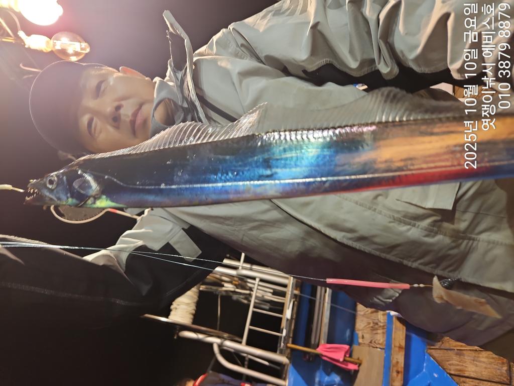 F2794271M6.jpg