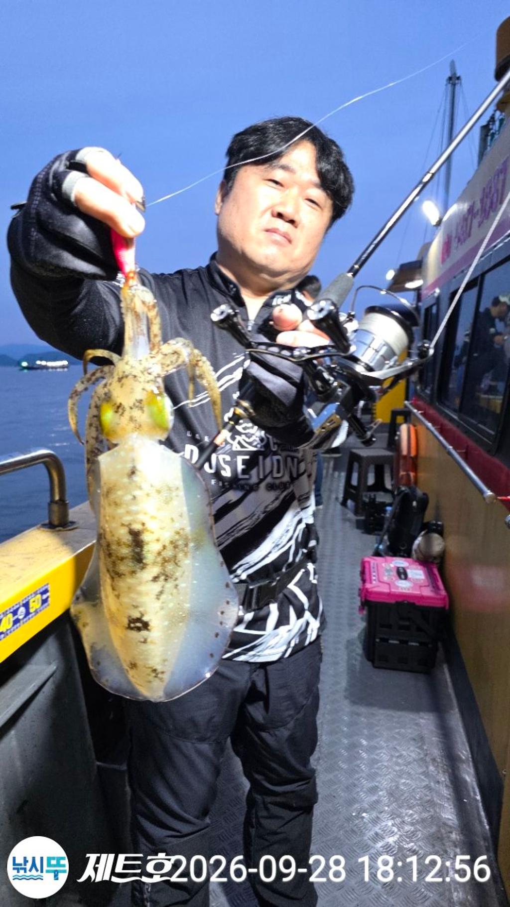 낚시뚜,무늬오징어,영일만항,포항 제트호,낚시뚜18